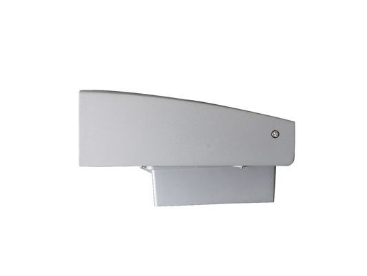 বাগান আধুনিক বহিরঙ্গন প্রাচীর Sconce আলোকসজ্জা অ্যালুমিনিয়াম নেতৃত্বাধীন প্রাচীর আলো